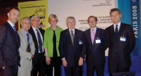 Olivier Jankovec, Director General, ACI EUROPE; Prof. Callum Thomas, Chair of Sustainable Aviation, Manchester Metropolitan University; Lars Rekke, Director General, The LFV Group, Swedish Airports and Air Navigation; Julia Haake, Head of Corporate Partnerships, World Wildlife Fund; Michel Wachenheim, Cabinet Director of Dominique Bussereau, French State Secretary for Transport; Daniel Calleja, Director Air Transport, European Commission; and Dr Yiannis Paraschis, ACI EUROPE President and CEO, Athens International Airport.