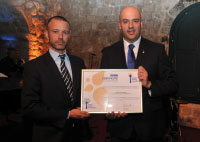 Pictured at the Gala Dinner of the 3rd annual ACI EUROPE SMAG Conference, Olivier Jankovec, Director General ACI EUROPE, presenting Roko Tolic, General Manager Dubrovnik Airport, with the airport’s Airport Carbon Accredited certification. Dubrovnik Airport is accredited at the ‘Mapping’ level.