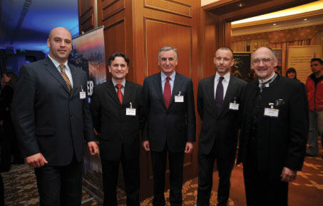 Roko Tolic, General Manager, Dubrovnik Airport; Jure Saric, DGCA, Maritime Affairs & Infrastructure, Croatian Ministry of Transport; Nikola Dobroslavic, Rector Dubrovnik – Neretva County; Olivier Jankovec, Director General, ACI EUROPE; and Tonci Peovic, Deputy Chairman, SMAG and CEO, Zagreb Airport.
