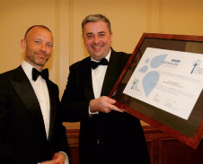 Stewart Wingate, CEO Gatwick Airport (right) receives Gatwick's Airport Carbon Accreditation certificate at the ‘Reduction’ level from Olivier Jankovec, Director General of ACI EUROPE.