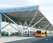 London-Stansted Airport (front entrance)