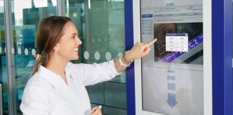 New languages added to Frankfurt Airport’s information kiosks