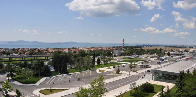 Bulgaria’s Black Sea region has been gaining wider international attention and acclaim in the travel industry and from tourists themselves. The major tourism source markets driving the growth in 2016 include Russia, Germany, Poland and the United Kingdom. Fraport Twin Star’s airports experienced a 7% increase in the number of airlines and a 16% gain in destinations in 2016. 